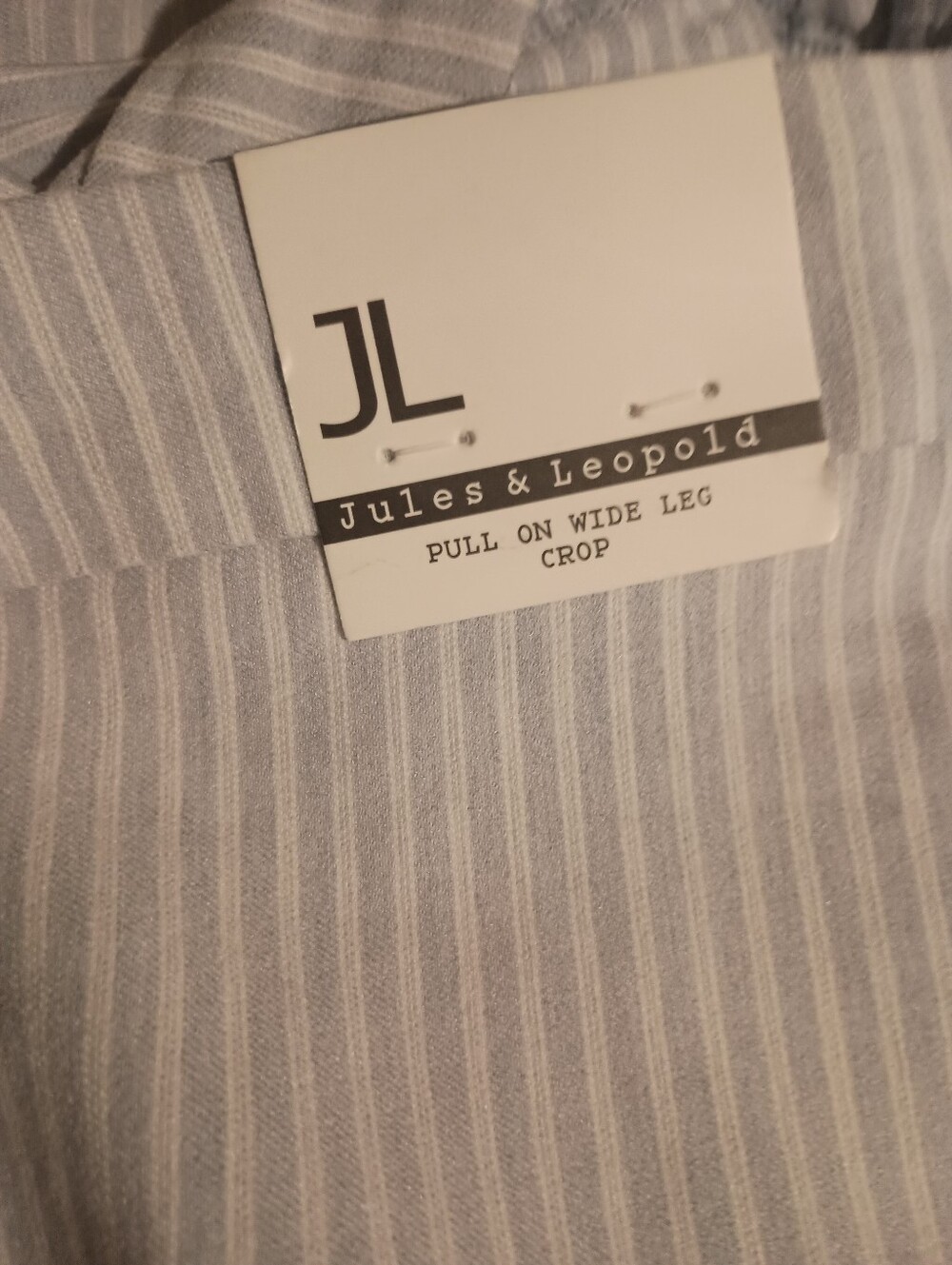Jules & Leopold Light Blue and White Striped Pull-On Crop